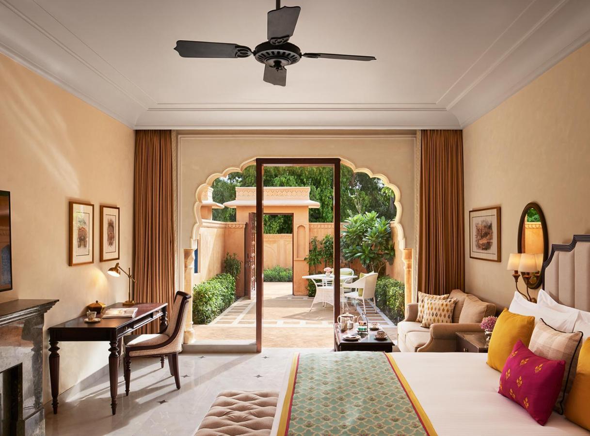 Luxury Room King Bed