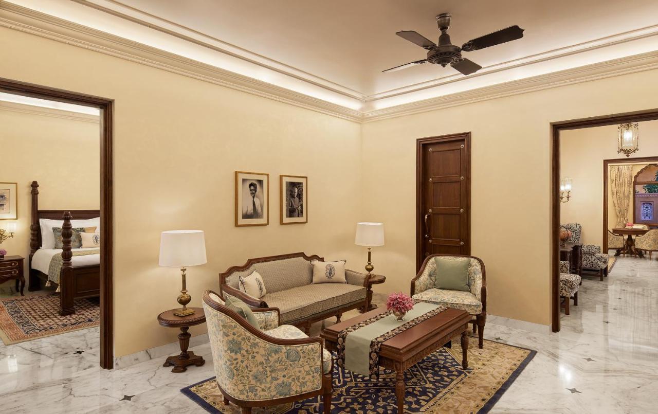 Presidential Suite 02 Bed Room