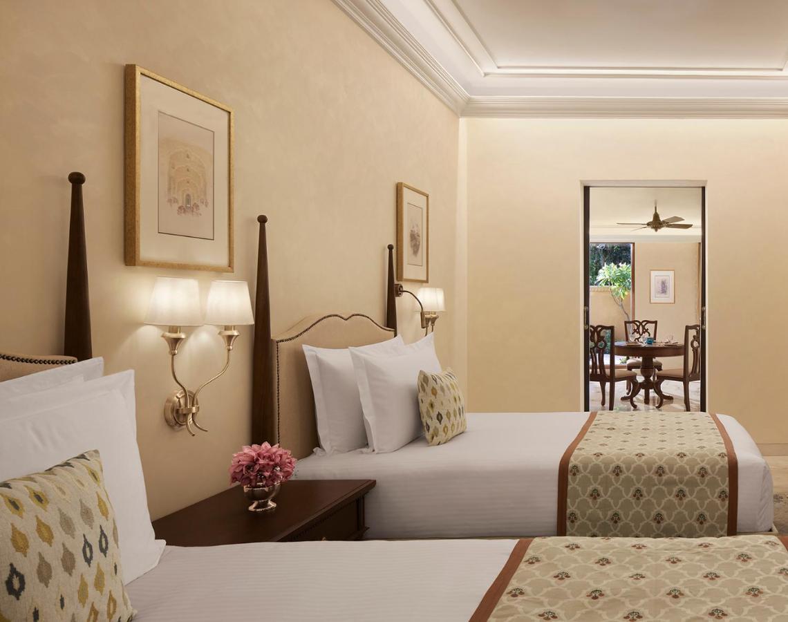 Royal Suite 02 Bed Room