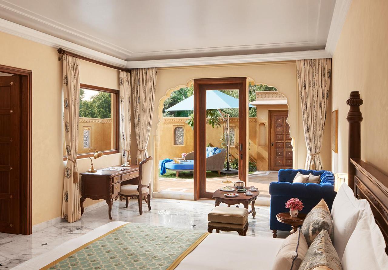 Presidential Suite 02 Bed Room