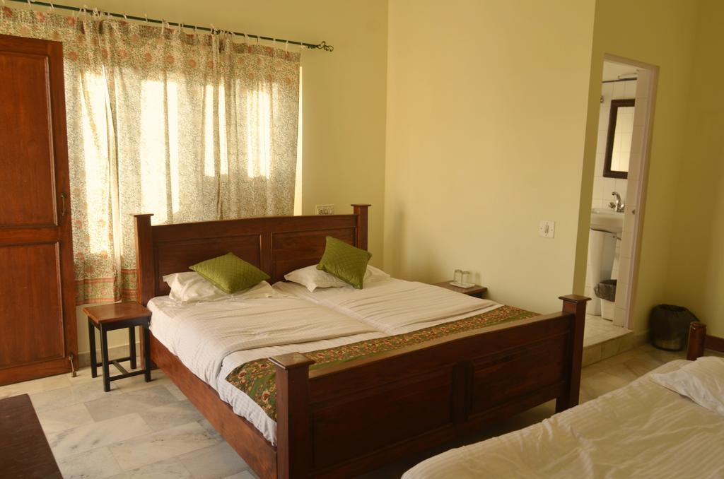 Triple Room with Balcony